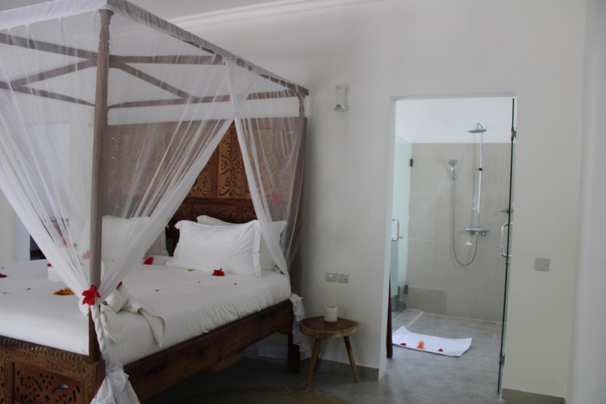 Kivuli Beach Resort パジェ エクステリア 写真