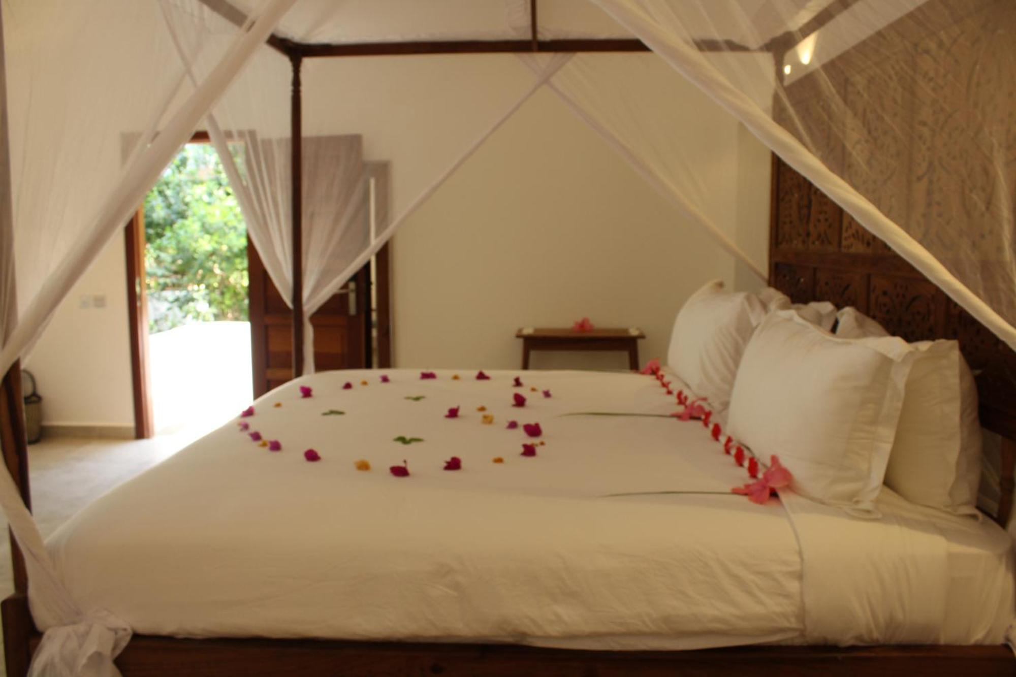 Kivuli Beach Resort パジェ エクステリア 写真