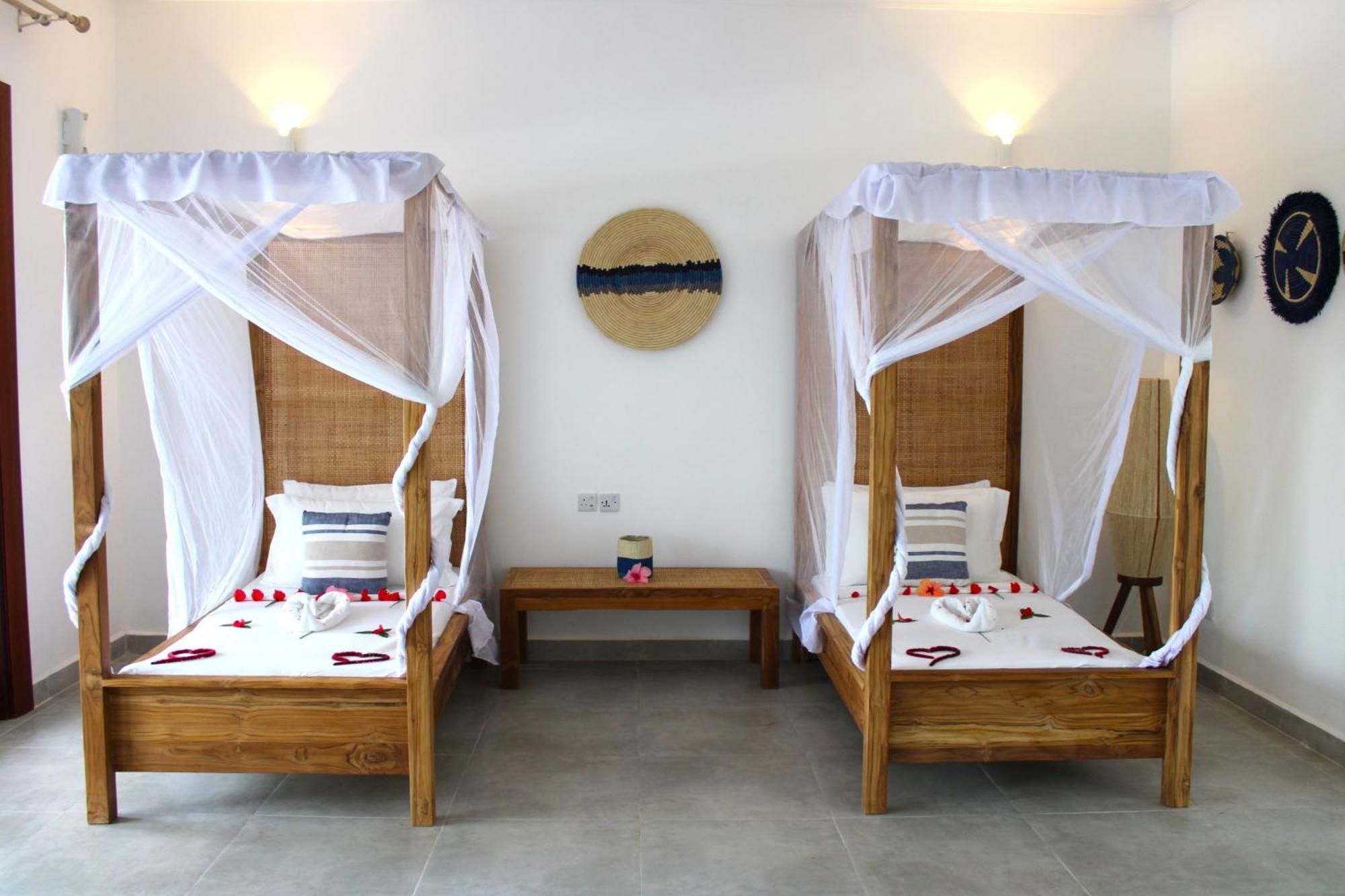 Kivuli Beach Resort パジェ エクステリア 写真